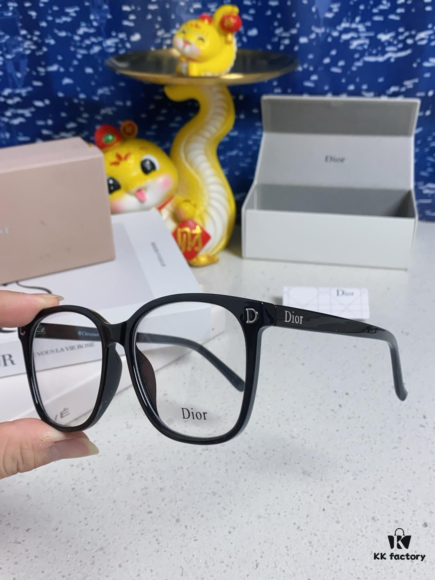 Dior 2025 New Arrival Minimalist Black Frame Women's Glasses, D-Shaped Grey Blue-Light Blocking Optical Glasses, Unisex Photochromic Myopia Eyewear, Sunglasses for Men and Women