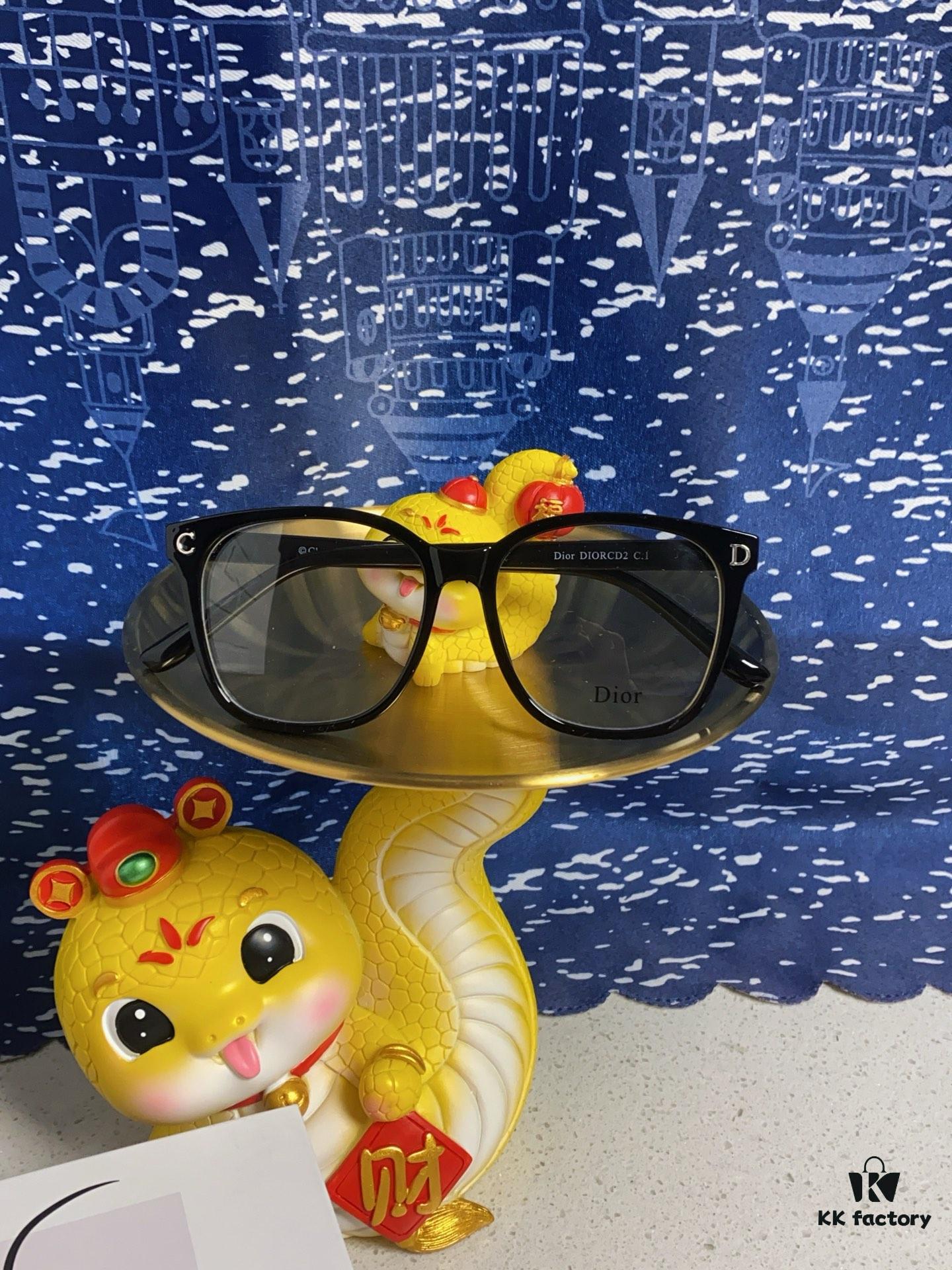 Dior 2025 New Arrival Minimalist Black Frame Women's Glasses, D-Shaped Grey Blue-Light Blocking Optical Glasses, Unisex Photochromic Myopia Eyewear, Sunglasses for Men and Women