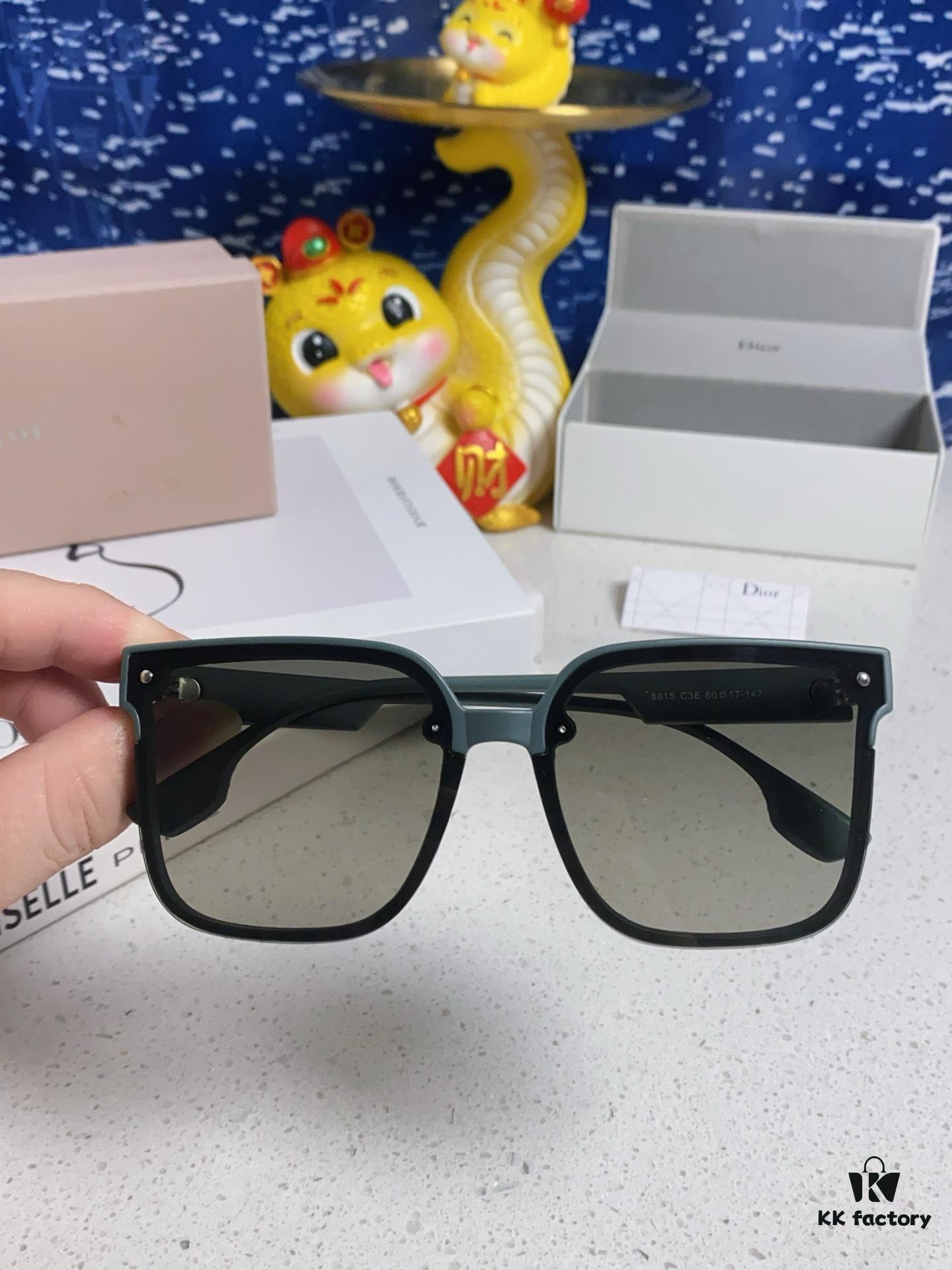 Dior 2025 New Arrival Women's Sunglasses, Stylish Oversized Square Frame, Korean-Inspired Trendy Glasses for Round Faces, Slimming UV-Protection Sunglasses