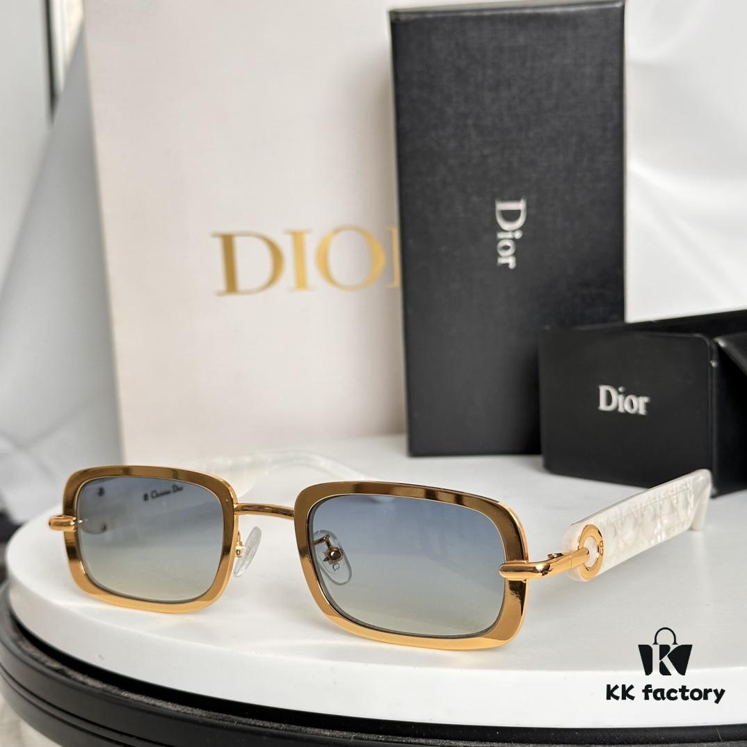 DIO* Gold-Tone Metal Dior Logo Sunglasses MODEL: DIOR R6U SIZE: 48-22-140