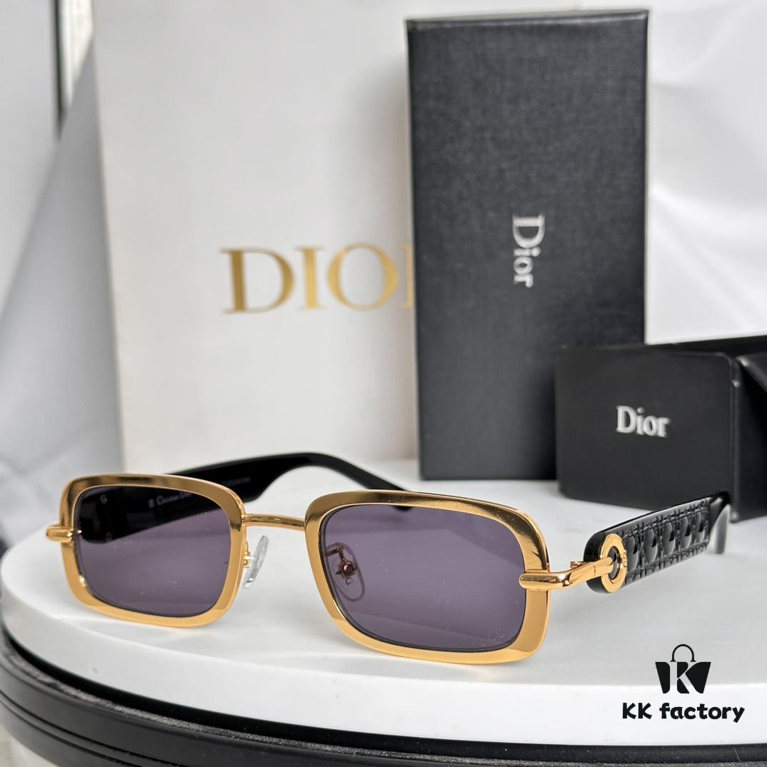 DIO* Gold-Tone Metal Dior Logo Sunglasses MODEL: DIOR R6U SIZE: 48-22-140