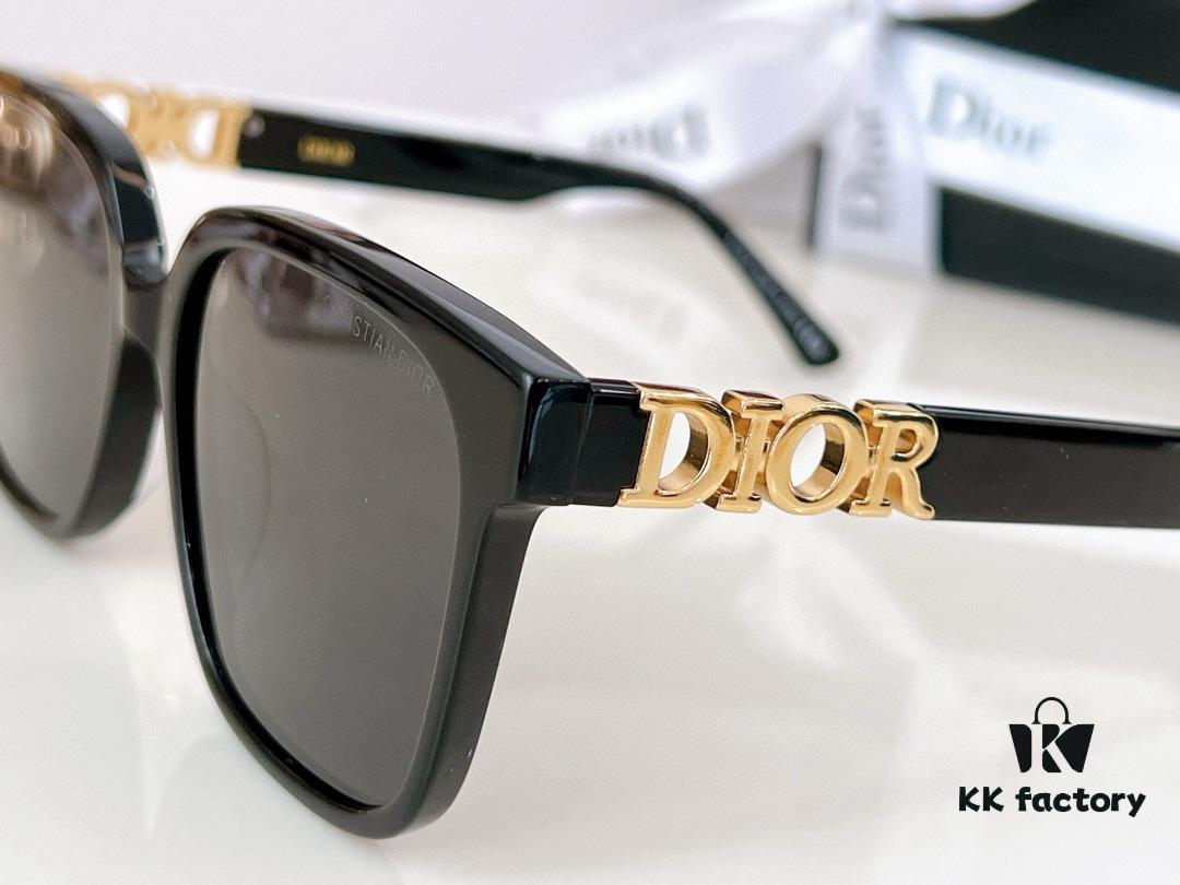 135 DIOR Unisex Square Versatile Sunglasses Model: 8601 Size: 55-18-145