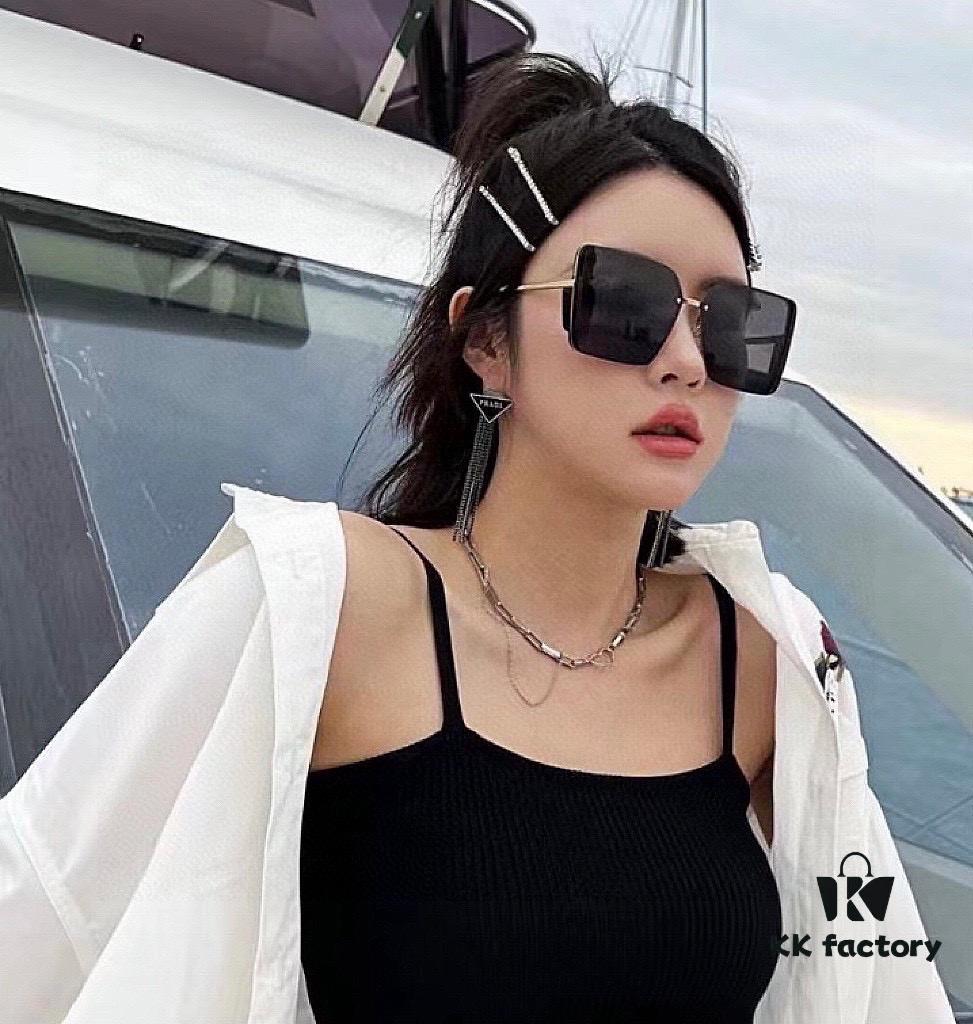 【TR Polarized Series】DIOR Classic Square Frame Design, Flattering on All Face Shapes, Perfectly Matches Coats or Dresses, Exuding Elegance and Style