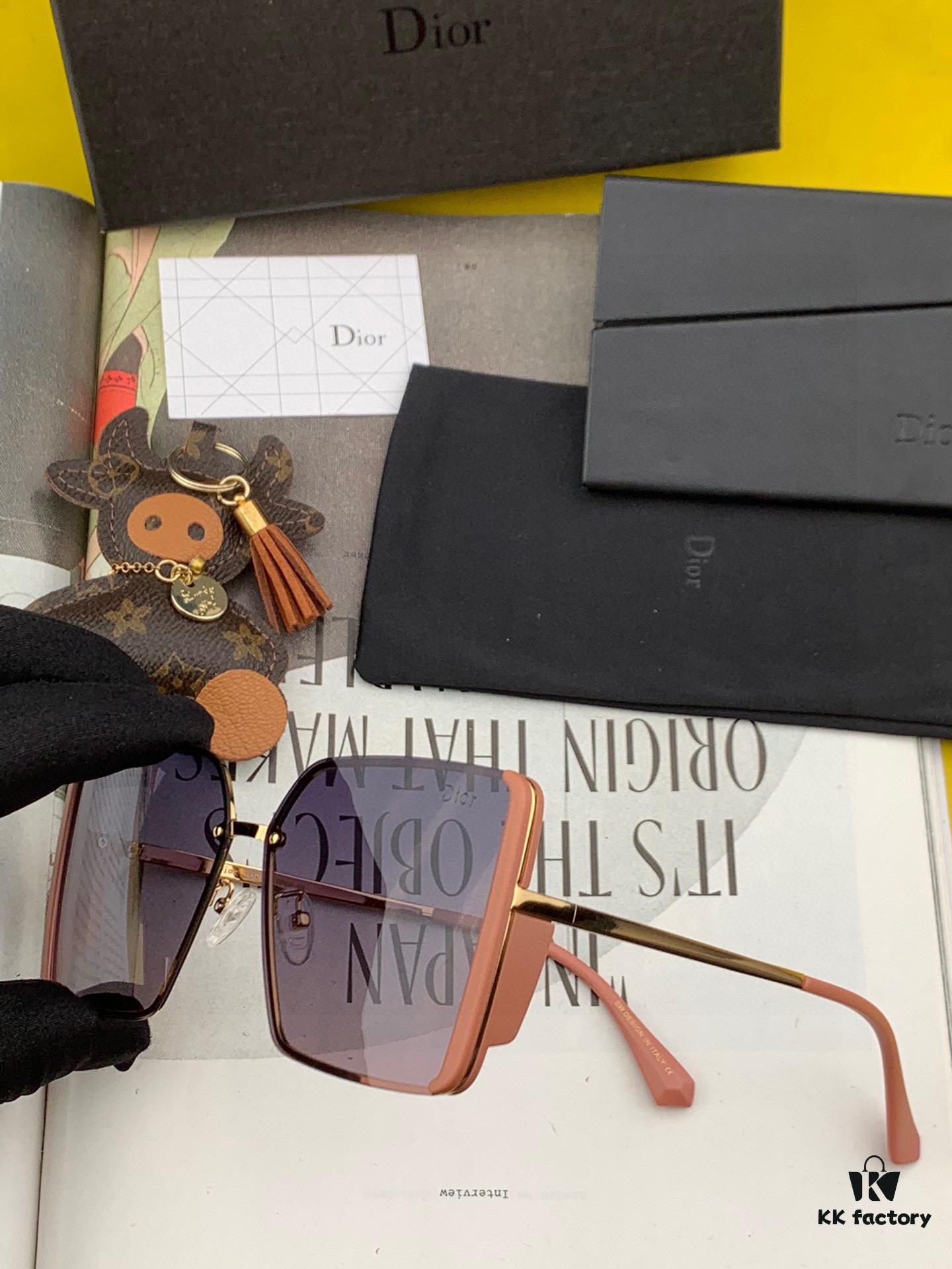 【TR Polarized Series】DIOR Classic Square Frame Design, Flattering on All Face Shapes, Perfectly Matches Coats or Dresses, Exuding Elegance and Style