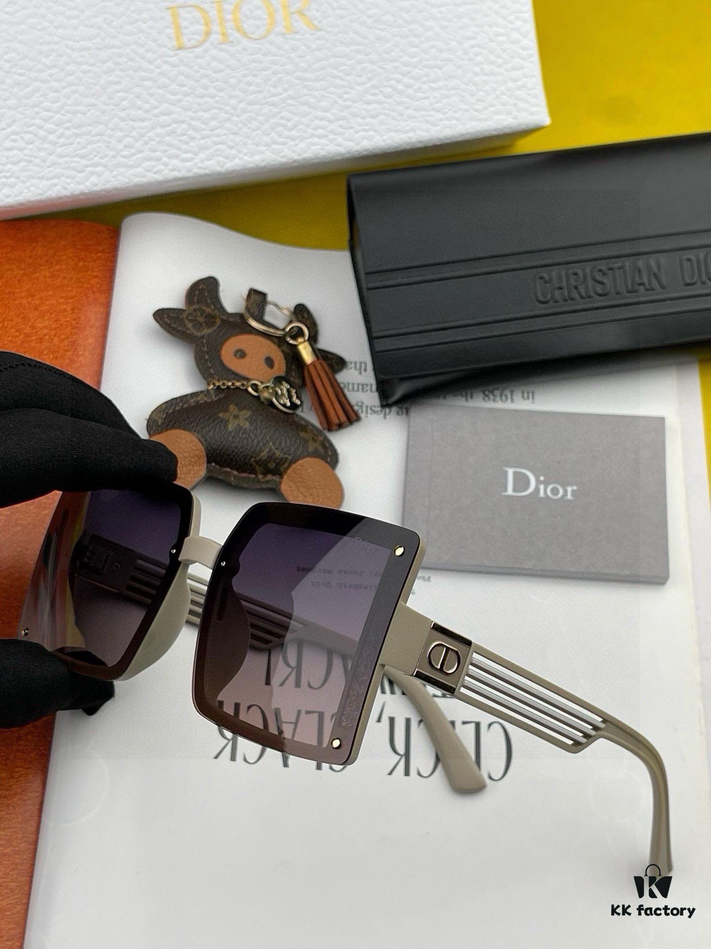 【DIOR - Dior】2025 Spring New Arrival Trendy Fashion Square Polarized Sunglasses, High Quality Comfortable Wear, Influencer Favorite Sunglasses Model: D1297