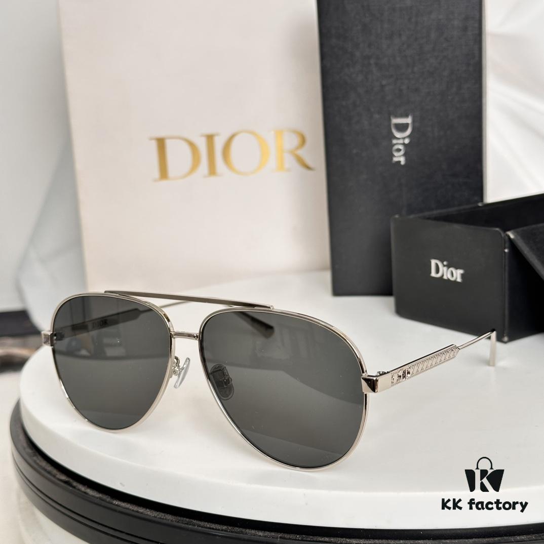 DIOR CANNAGE A1U Sunglasses, Size 61-11-145