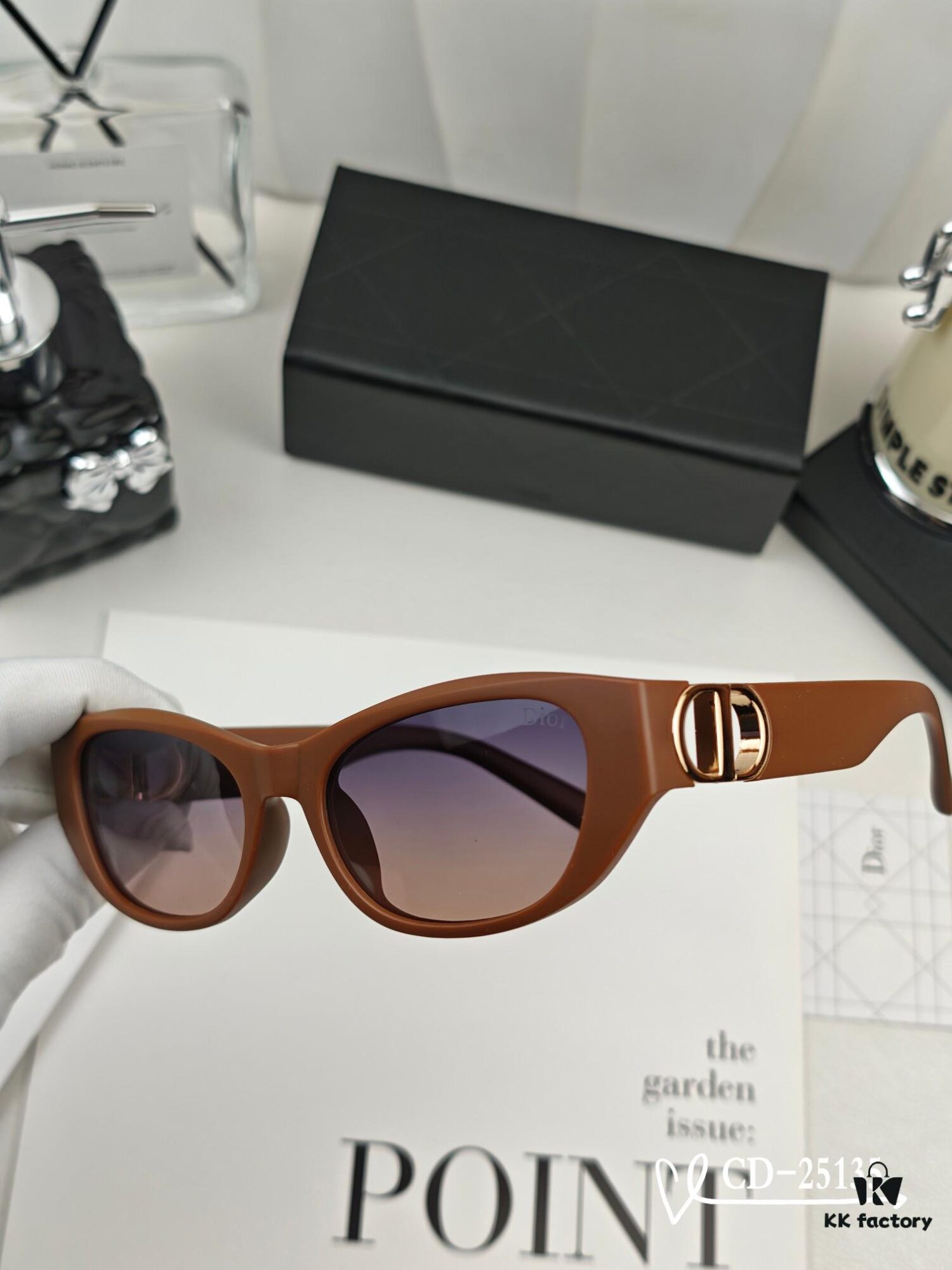 DIOR France | TR90 Lightweight Frame with Polarized Lenses by Polaroid, Model 25135