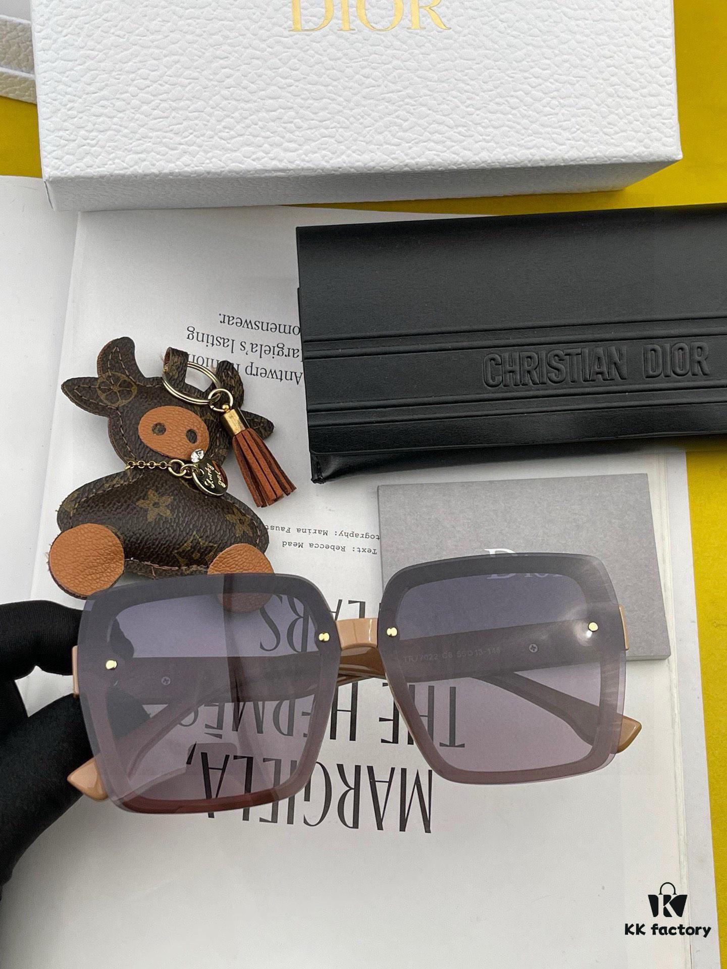 TR Version - Polarized [Exclusive Luxury Sunglasses No Filter‼ Real Photo Listing] Dior Official Website Latest Release New Model Sunglasses 🕶, Note: We Use High-Definition Lenses, Model: CD22077 Eyewear Sunglasses