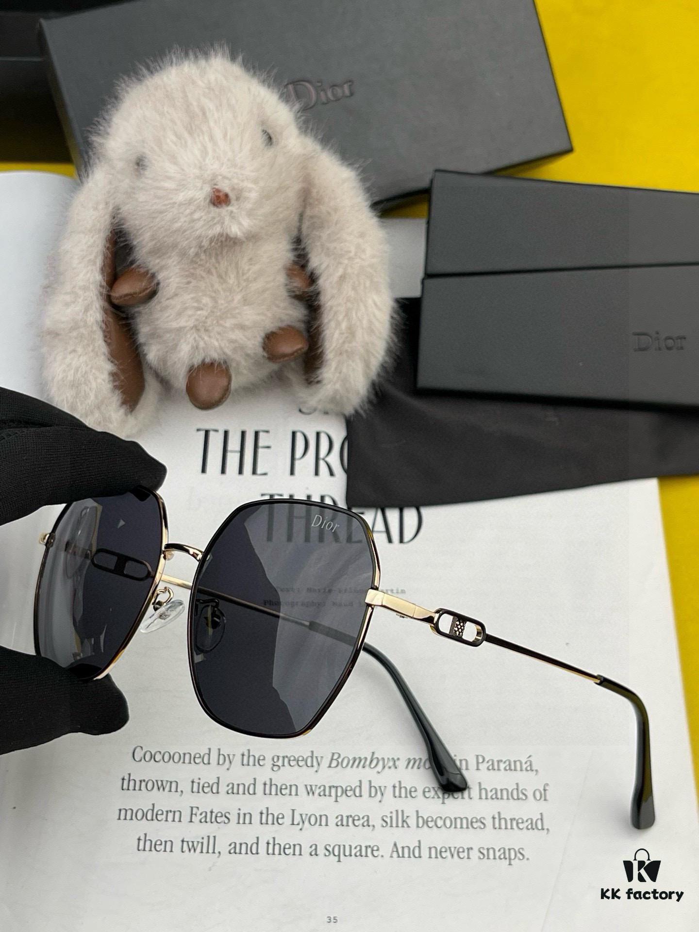 DIOR 2025 Official New Arrival Large-Frame Polarized Sunglasses, Popular Among Celebrities, Polylux Ultra-Clear Thickened Sunglasses Model: CD0823