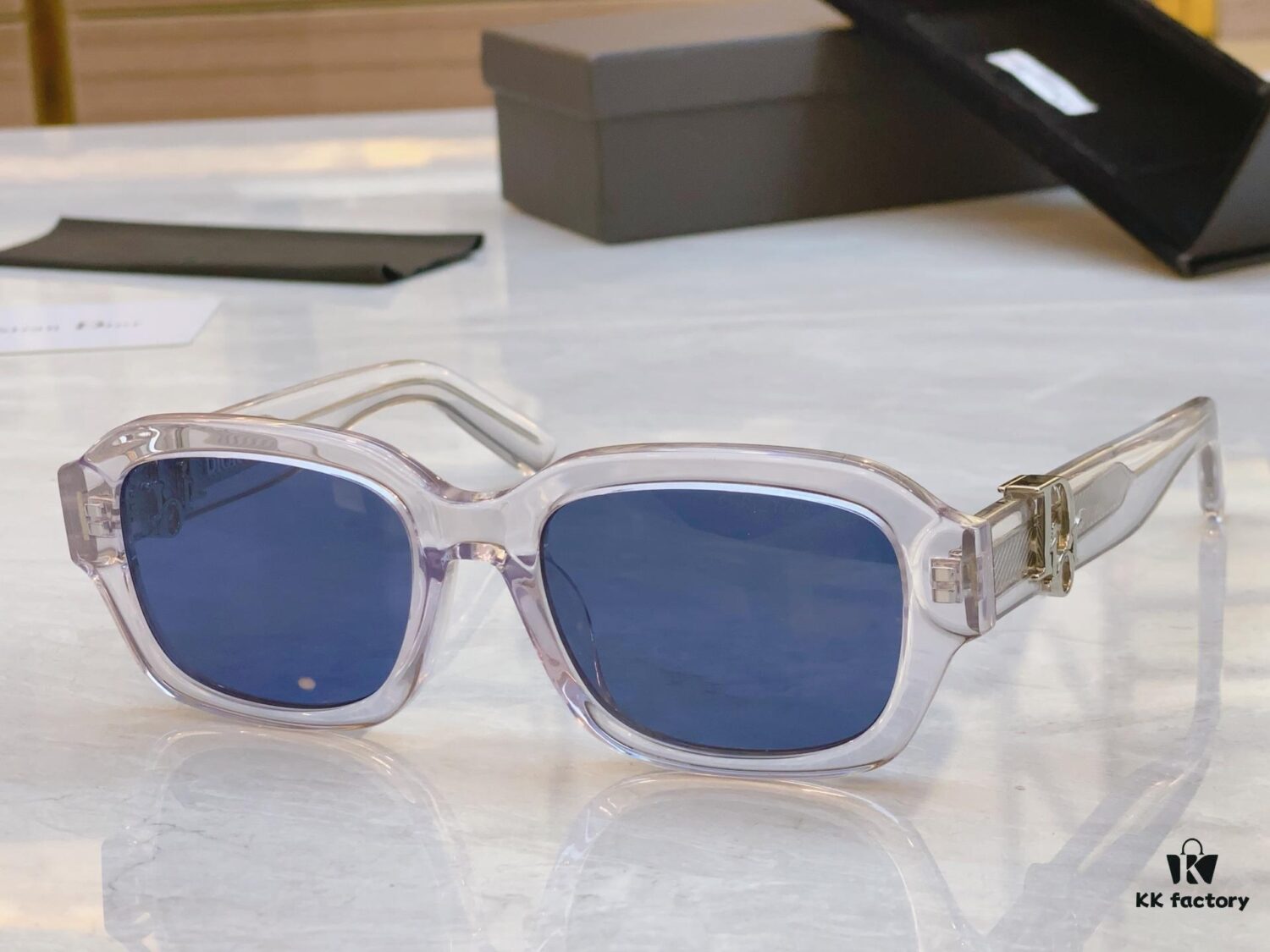 Dior New Arrival Sunglasses, MODEL: DiorSignature S2l, SIZE: 52-20-145