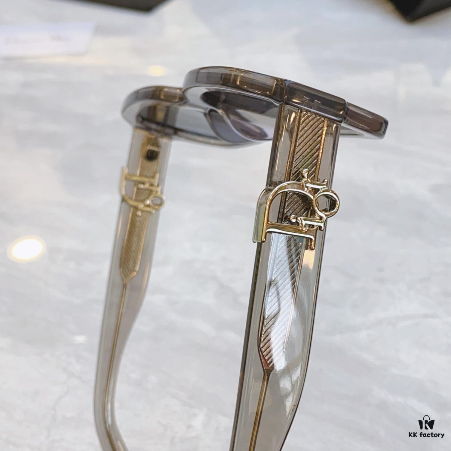 Dior New Arrival Sunglasses, MODEL: DiorSignature S2l, SIZE: 52-20-145