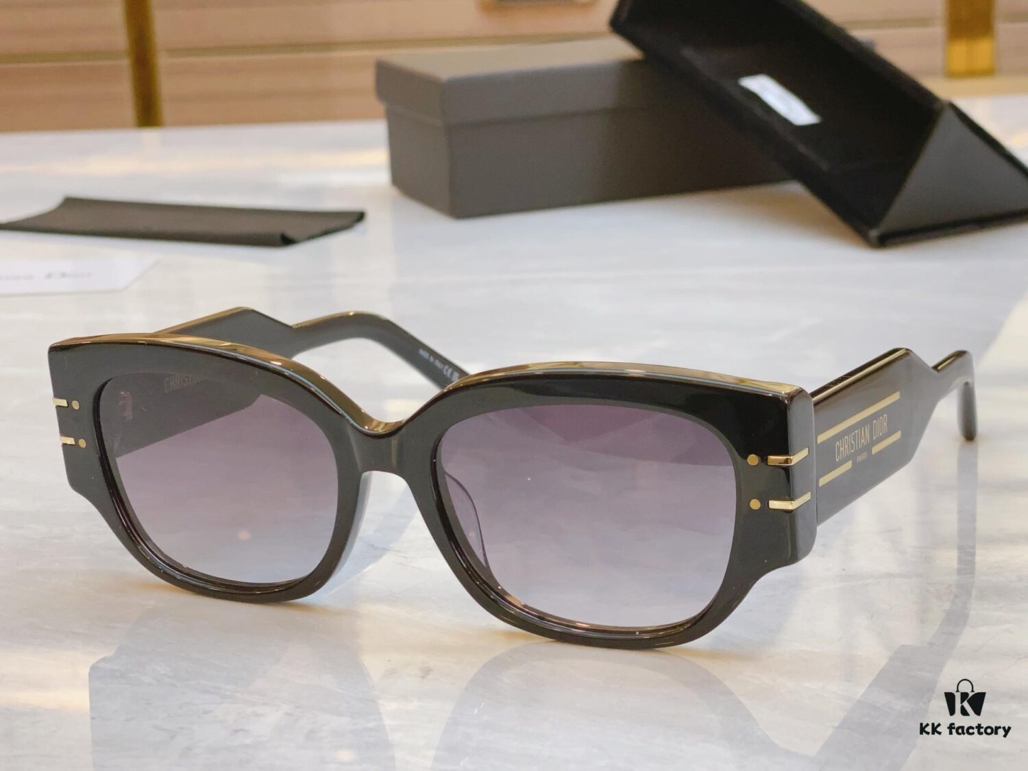 Dior New Arrival Sunglasses, MODEL: DiorSignature S13F, SIZE: 55-18-145