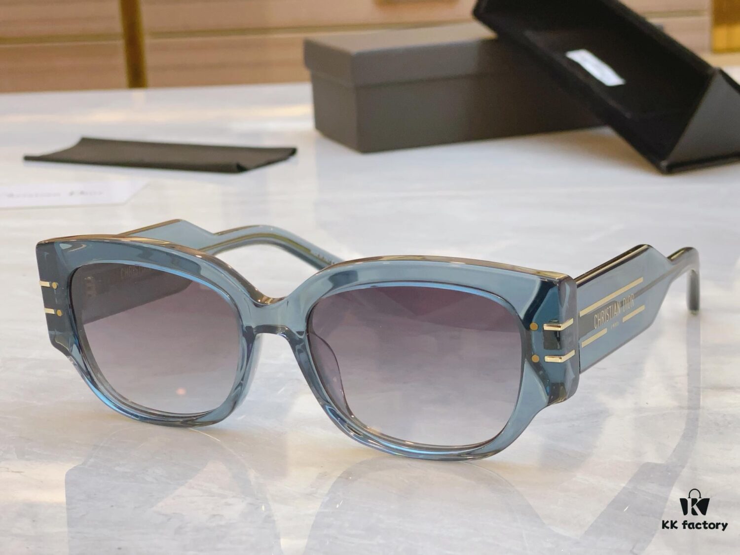 Dior New Arrival Sunglasses, MODEL: DiorSignature S13F, SIZE: 55-18-145