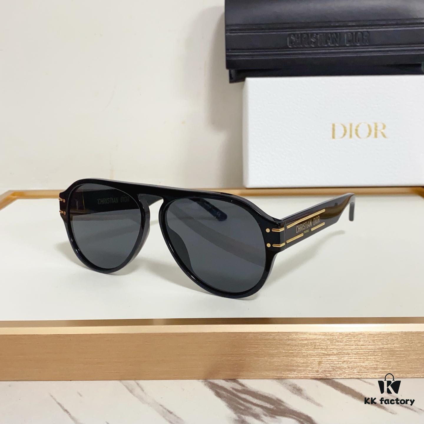 140 DIO* DiorSignature A1U Sunglasses