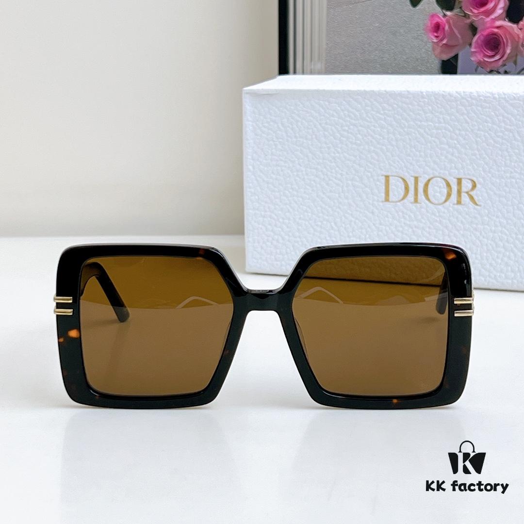 110 DIOR Modern Collection Square Unisex Sunglasses Model 8070 Size 56□20-145 Face-Framing Optical Glasses