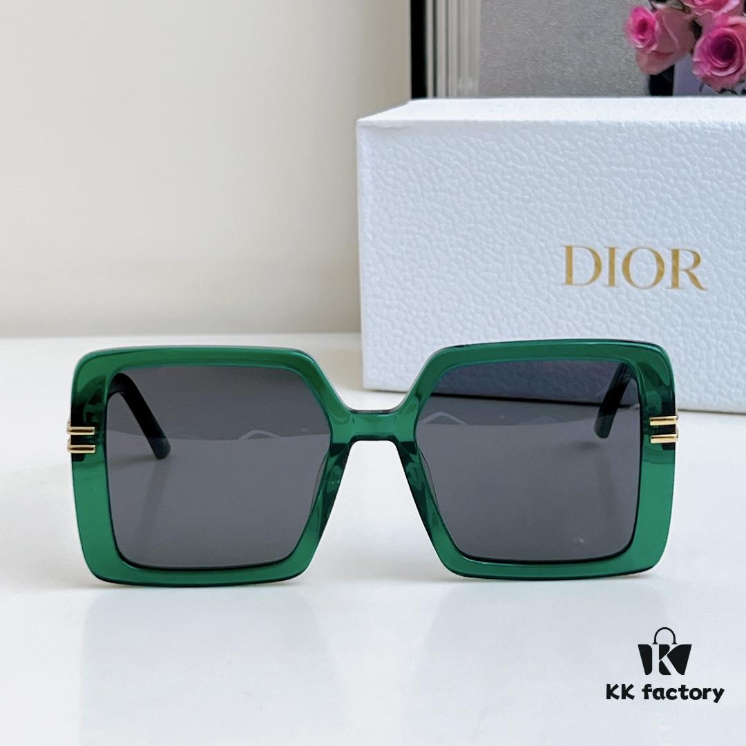 110 DIOR Modern Collection Square Unisex Sunglasses Model 8070 Size 56□20-145 Face-Framing Optical Glasses