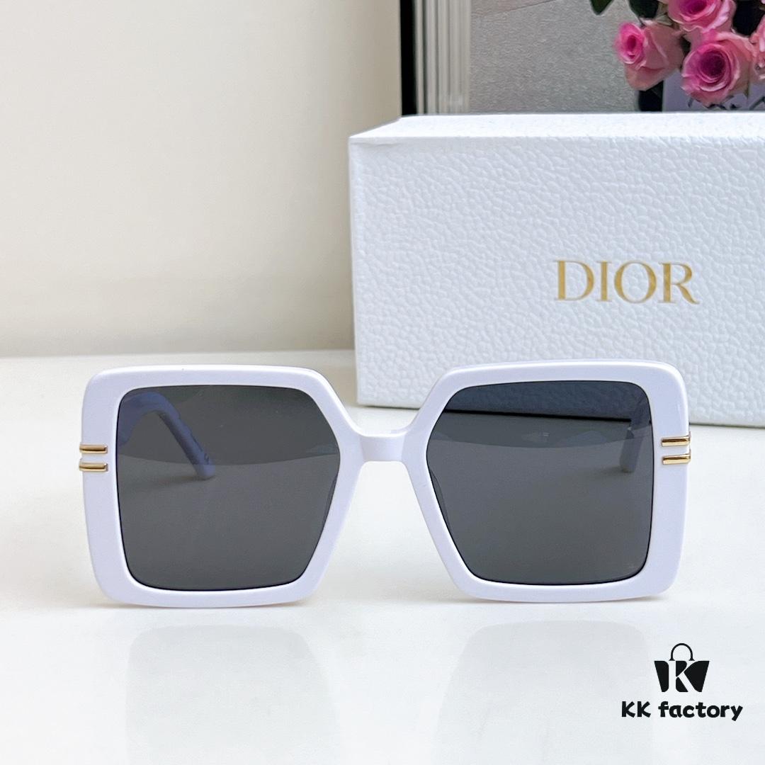 110 DIOR Modern Collection Square Unisex Sunglasses Model 8070 Size 56□20-145 Face-Framing Optical Glasses