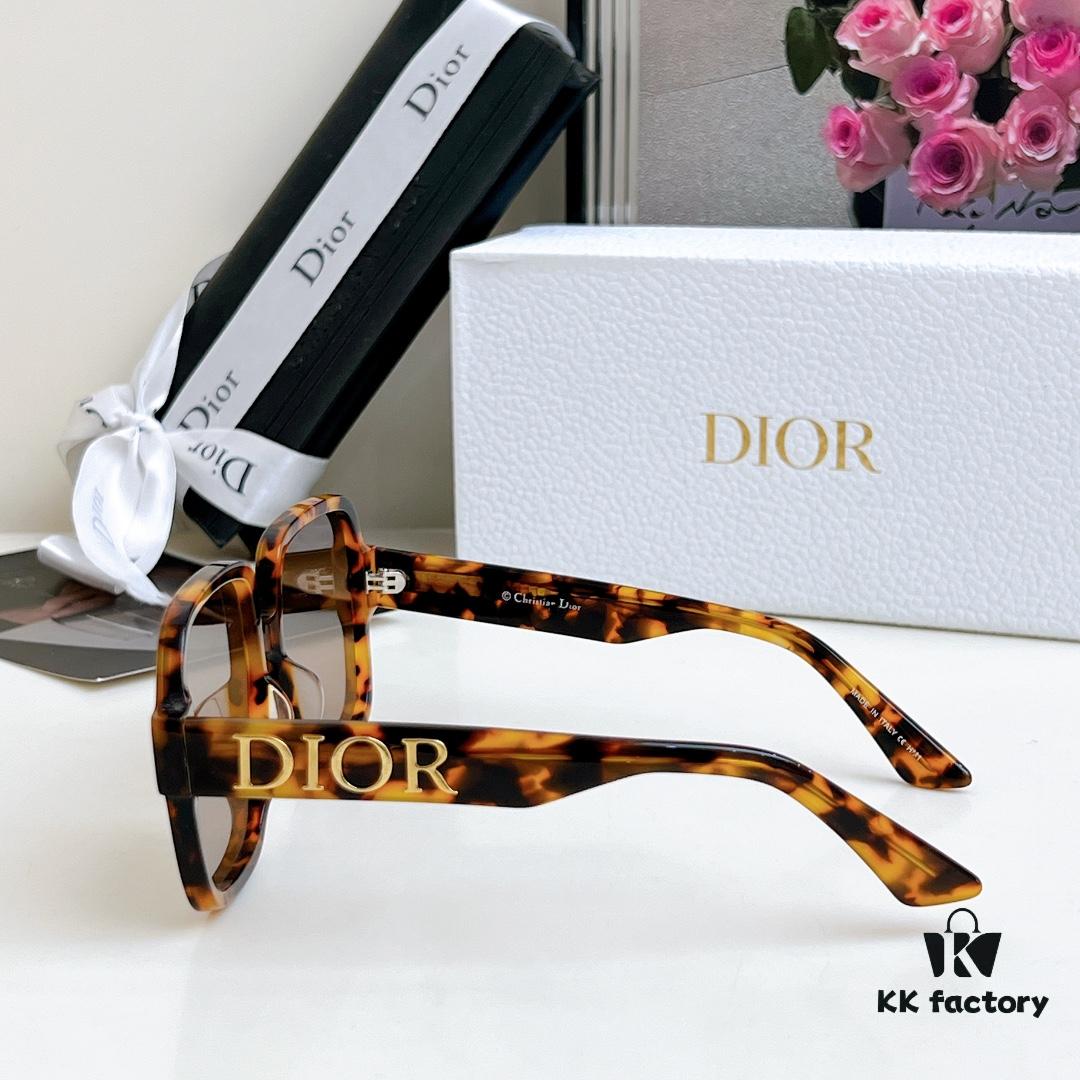 110 DIOR Dior Model DIOR 8068 Size 54 19-145 Sunglasses