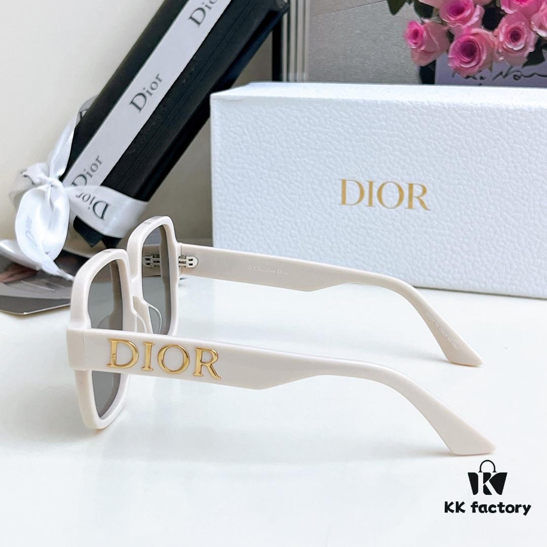 110 DIOR Dior Model DIOR 8068 Size 54 19-145 Sunglasses