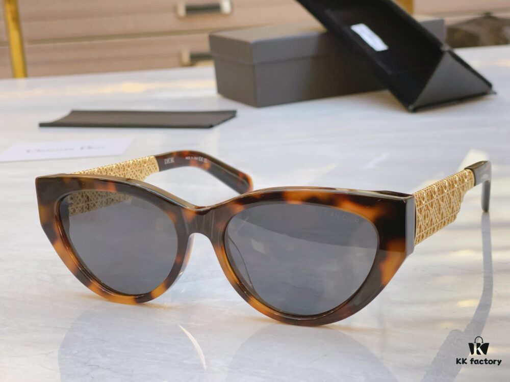 Dior New Arrival Sunglasses, Model: DiorResille B IF, Size: 58-18-145