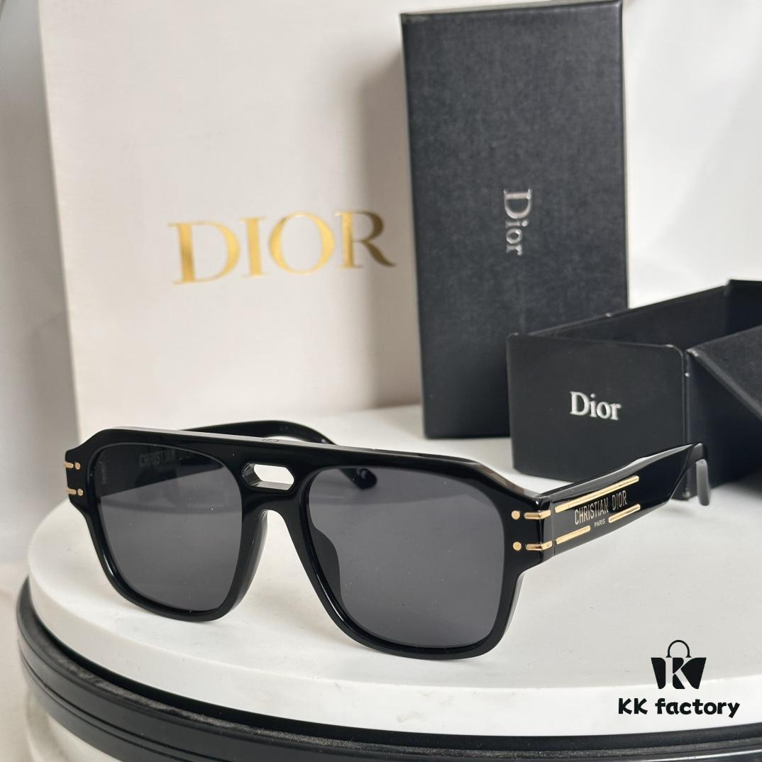 DIO* Dior Signature ON1U Sunglasses
