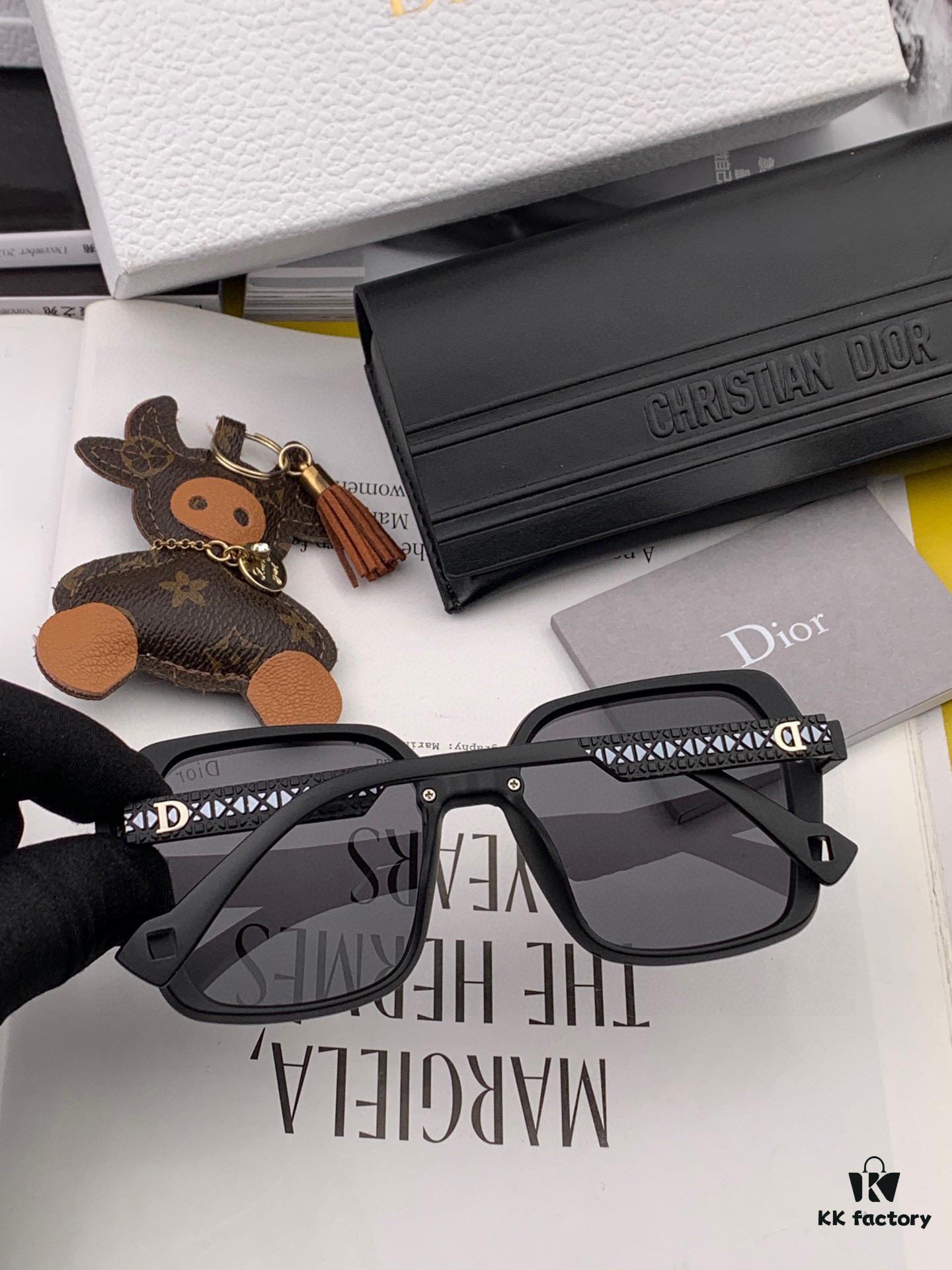 DIOR - Spring New Arrival Trendy Fashion Square Frame Polarized Sunglasses High Quality Comfortable Wear Influencer Popular Style Model: CD6998