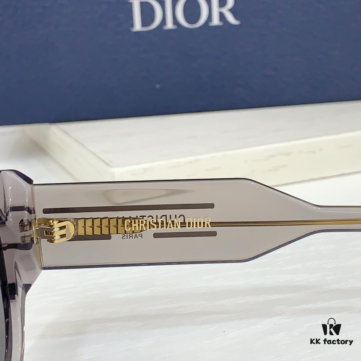 110 DIO* MODEL: DiorSignature S13F SIZE: 55□18-140 Eyeglasses Sunglasses