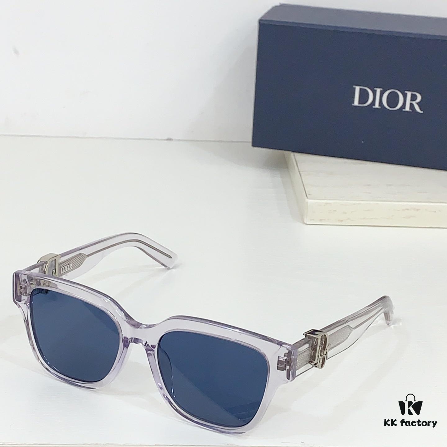 110 DIO* MODEL: DiorOblique S1F SIZE: 53□19-145 Sunglasses