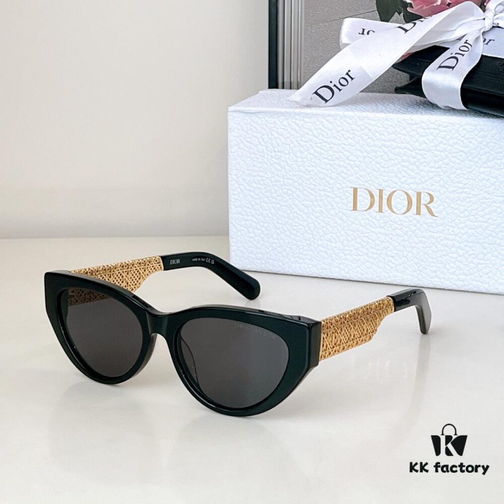 140 DIO* New Arrival MODEL: DioRésille B1F SIZE: 55□18-145