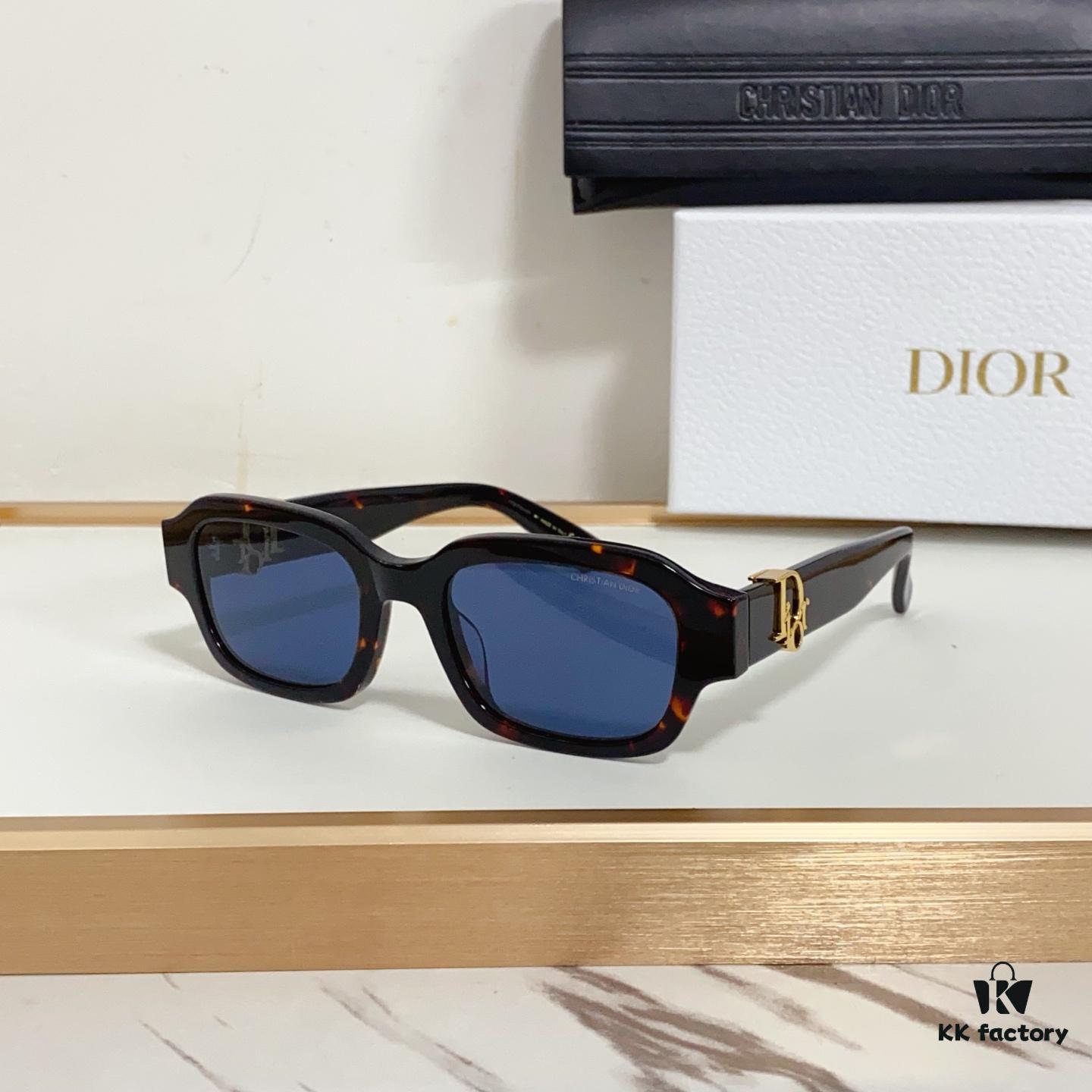 140 Official Website Image DIO*🌟🌟🌟 Model: Dior Oblique S2I 🌟🌟🌟 Sunglasses