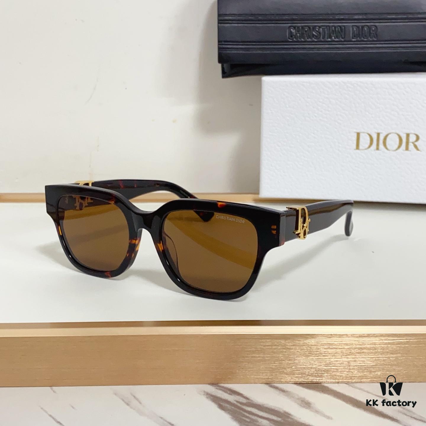 140 DIO* Dior Oblique S1F Sunglasses