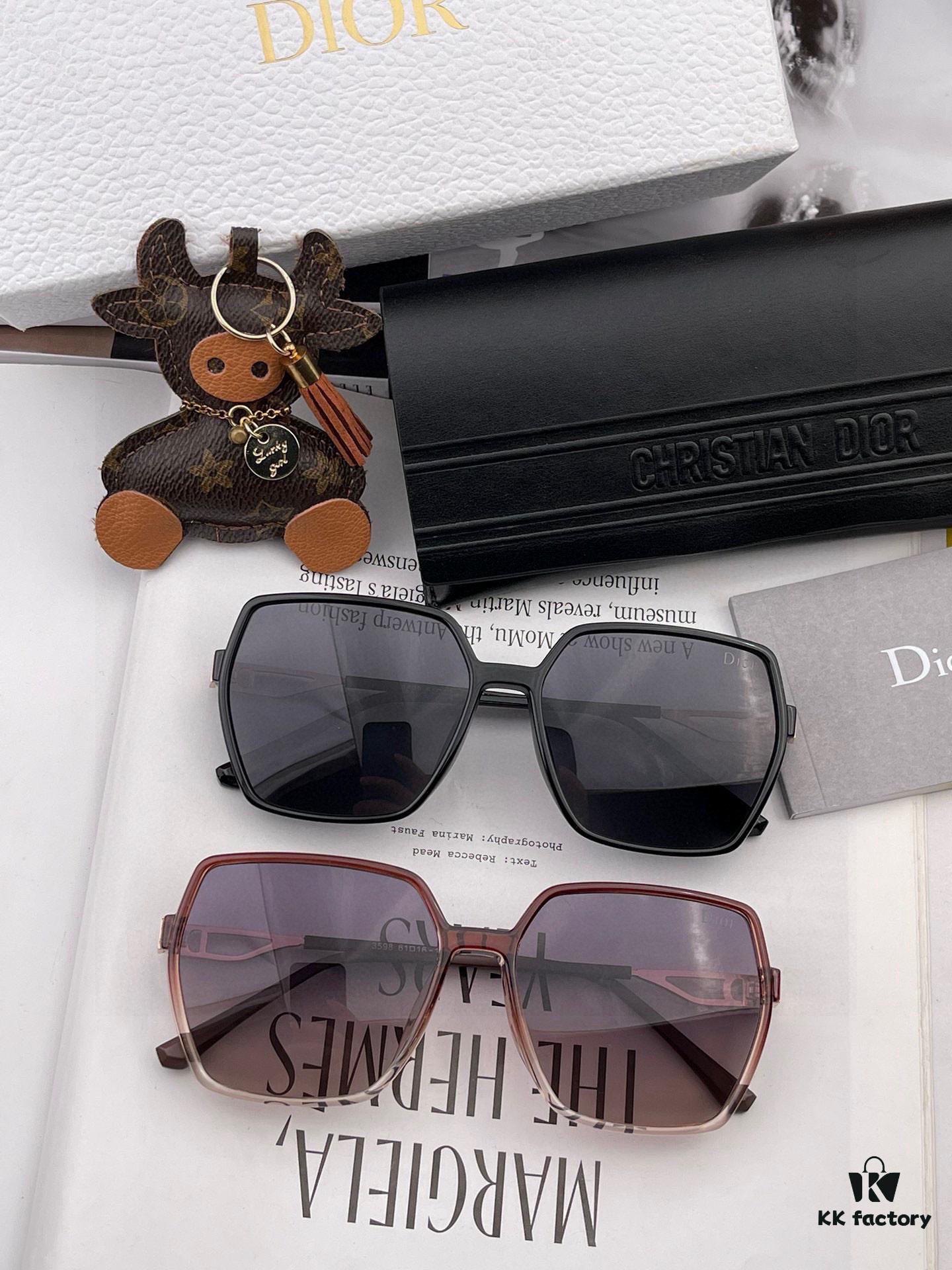 DIOR 2025 Spring New Arrival Trendy Fashion Square Polarized Sunglasses High-Quality Comfortable Wear Influencer Style Women's HD Polarized Sunglasses with Premium TR Frame Model: CD8359