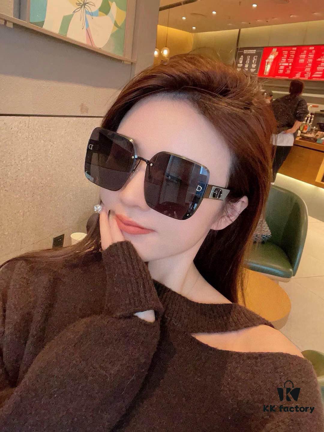 【DIOR】2025 Spring New Arrival Trendy Fashion Square Polarized Sunglasses High-Quality Comfortable Wear Influencer Favorite Women's HD Thickened Polarized Sunglasses