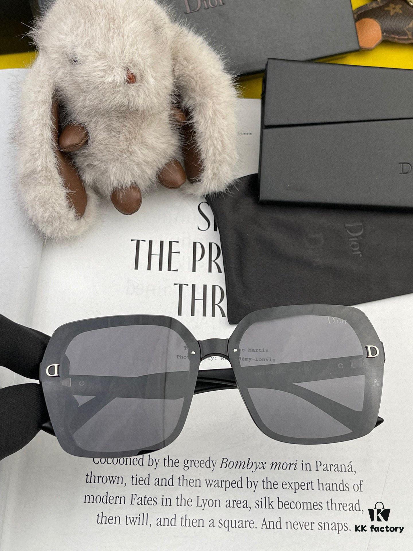 DIOR D3200 Polarized Sunglasses Fashionable Design for Driving UV Protection Stylish Sun Glasses