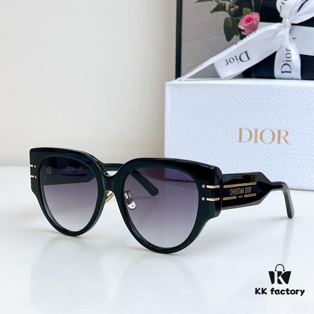 110 DIOR Signature R2F Sunglasses