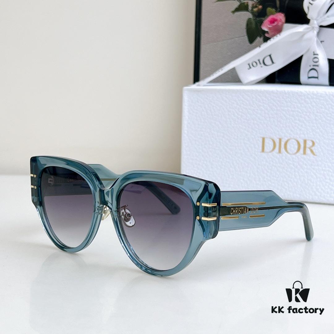 110 DIOR Signature R2F Sunglasses