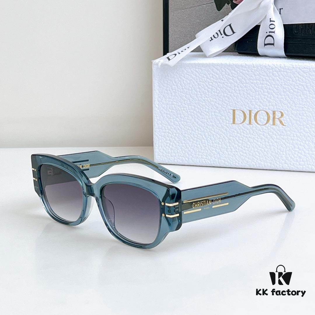 DiorSignature S13F Sunglasses