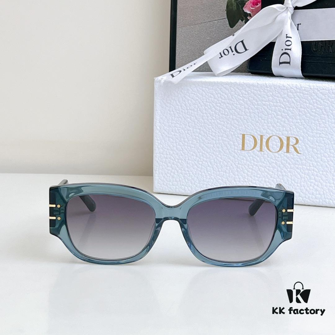 DiorSignature S13F Sunglasses