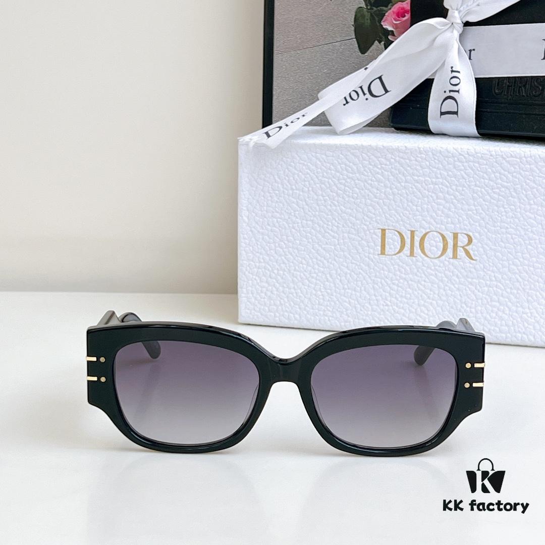 DiorSignature S13F Sunglasses