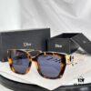 DIOR 30Montaigne S13F Square Sunglasses in Black Acetate with Gold-Tone Metal Temples and Gray Lenses