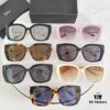 DIOR 30Montaigne S13F Square Sunglasses in Black Acetate with Gold-Tone Metal Temples and Gray Lenses