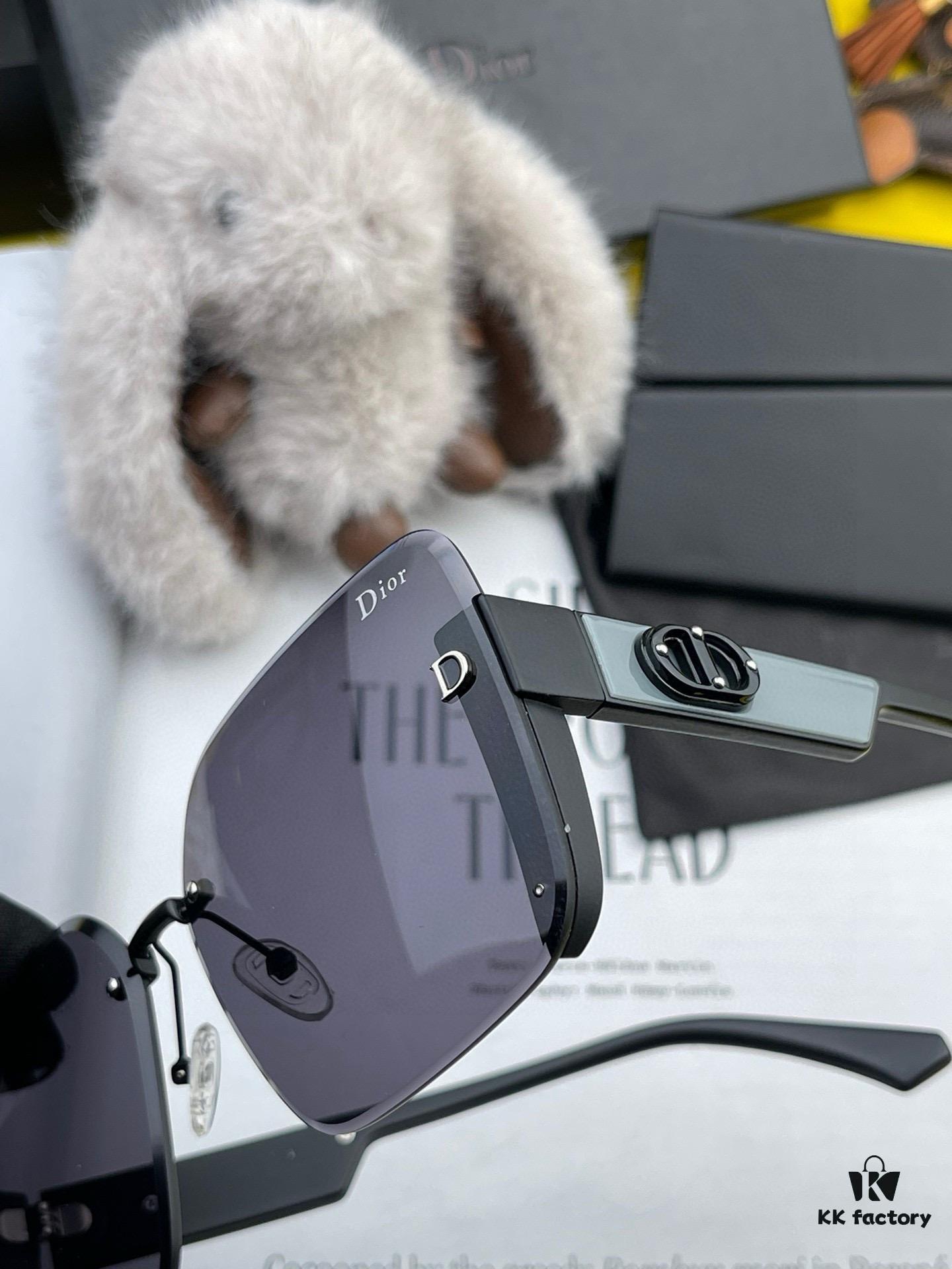 DIOR 2025 Spring New Arrival Trendy Fashion Square Polarized Sunglasses High-Quality Comfortable Fit Influencer Favorite Women's HD Thickened Polarized Sunglasses