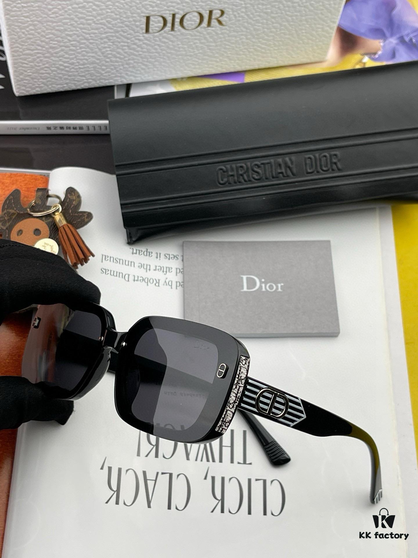 【DIOR】2025 Spring New Arrival Trendy Fashion Square Polarized Sunglasses High-Quality Comfortable Fit Influencer Style Women's HD Polarized Sunglasses 🕶️ High-Quality TR Frame Model: CD5771