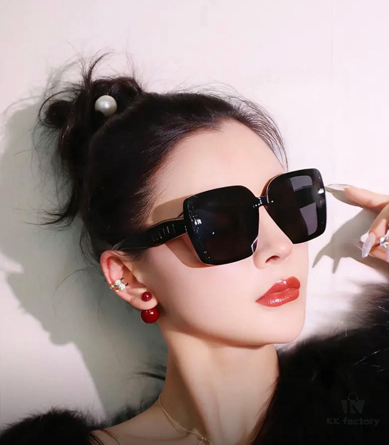 【DIOR】2025 Spring New Arrival Trendy Fashion Square Polarized Sunglasses High-Quality Comfortable Fit Influencer Style Women's HD Polarized Sunglasses 🕶️ High-Quality TR Frame Model: CD5771