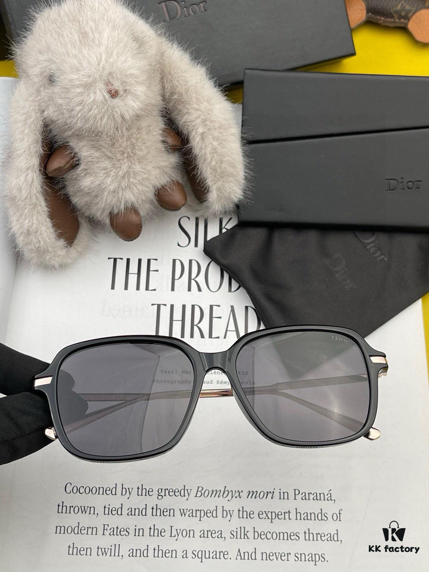 DIOR New Model One-Piece Driving Sunglasses, Must-Have Travel Accessory, Popular Among Celebrities, Unisex Aviator Sunglasses Model: CD82804