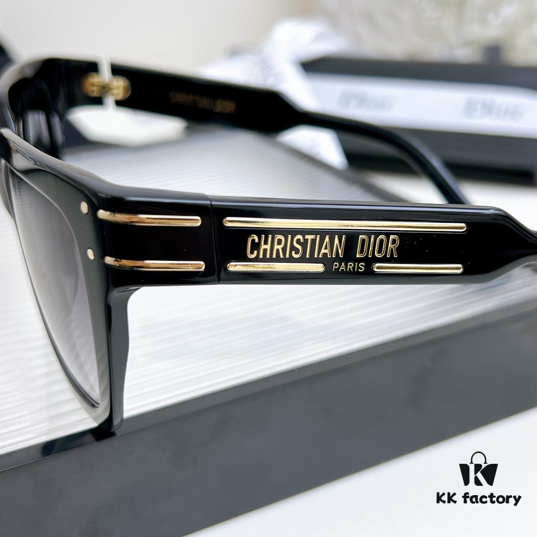 140 DIO* Original High Version MODEL: Dior Signature S10F SIZE: 55 17-135