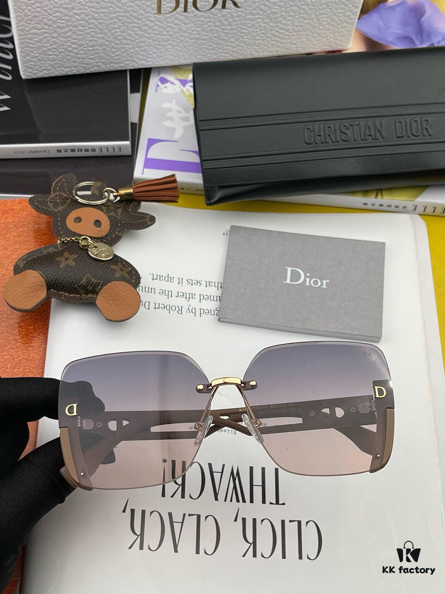 DIOR 2024 Spring New Arrival Trendy Fashion Square Frame Sunglasses High-Quality Comfortable Wear Influencer Style Women's HD Sunglasses