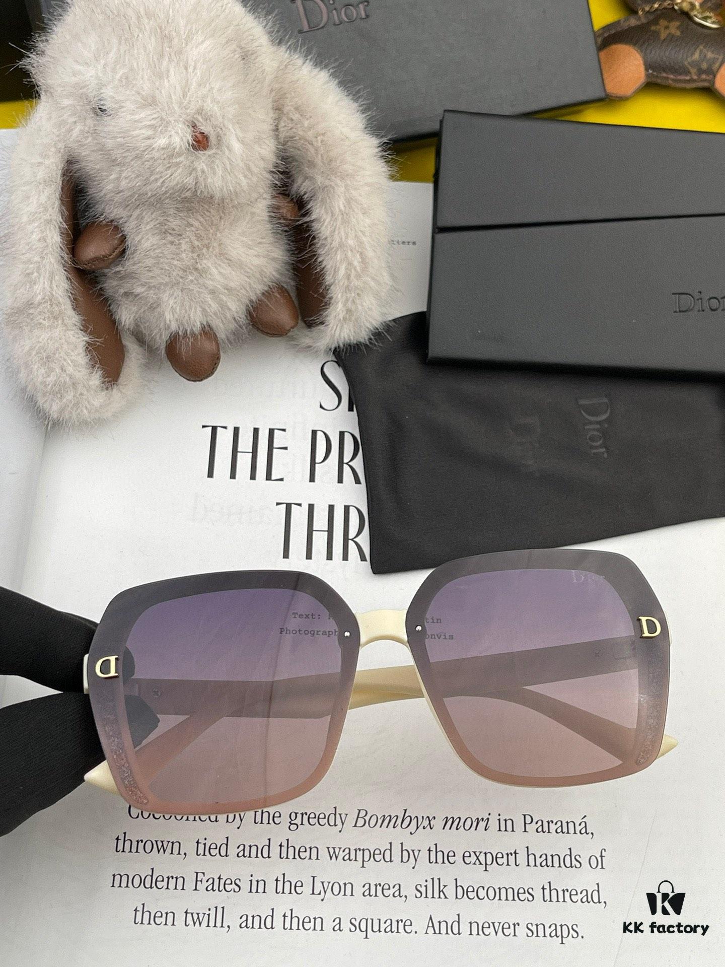 DIOR D3200 Polarized Sunglasses Fashionable Design for Driving Universal Fit