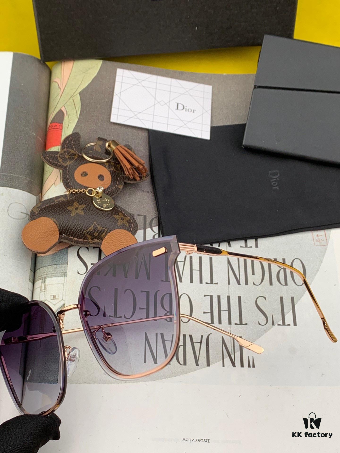 DIOR 2024 New Women's Square Sunglasses, Driving Sunglasses, New Lightweight Metal Frameless Sunglasses, Stylish, Elegant, Comfortable and Luxurious, Ultra-Light Model: D4170