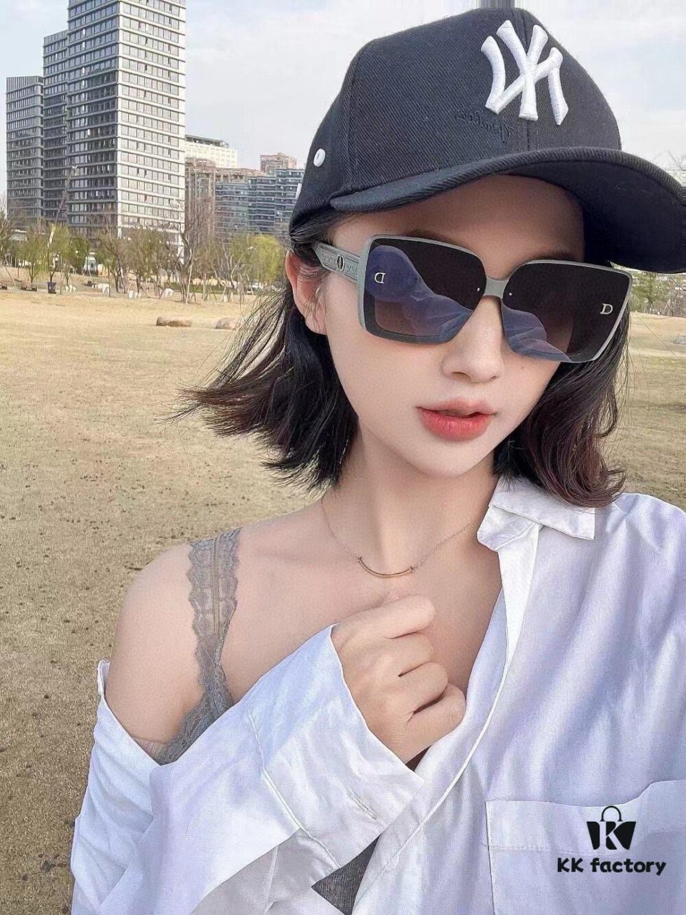 DIOR 2023 Spring New Arrival Trendy Fashion Rectangular Polarized Sunglasses High-Quality Comfortable Wear Unisex Influencer Style HD Polarized Sunglasses for Women Model: CD1228